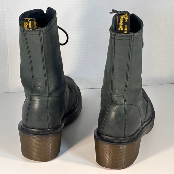 Ladies size 9 Dr Martens combat boots - Picture 8 of 16